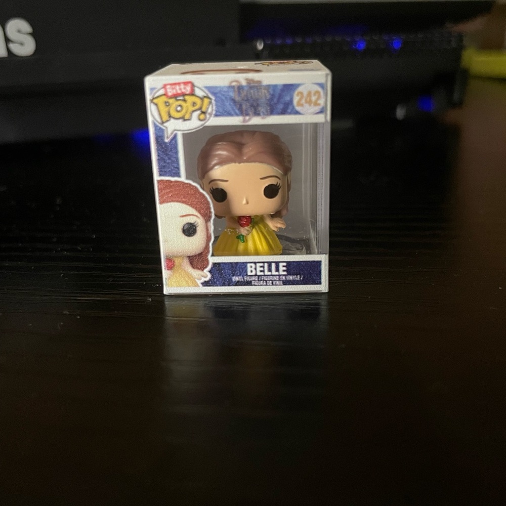 Belle RARE CHASE Funko Bitty Pop